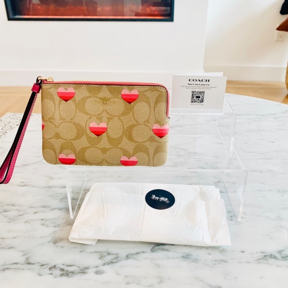 Authentic Coach Pencil Case and Wristlet Set With Signature Canvas Stripe Heart - Picture 11 of 13